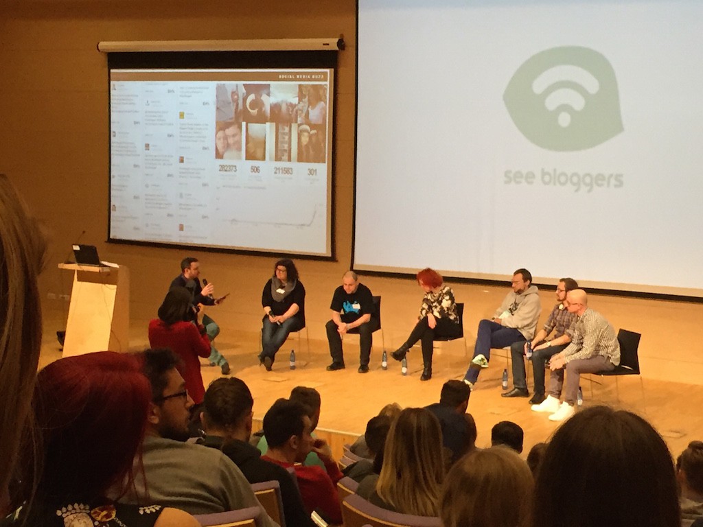 SeeBloggers-panel2