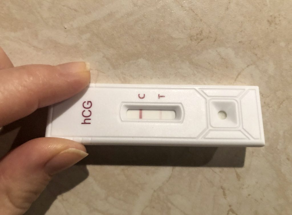pozytywny test ciążowy, I trymestr ciąży